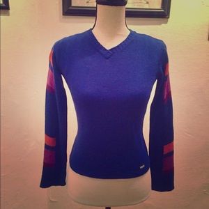 Request long sleeve blue v-neck sweater